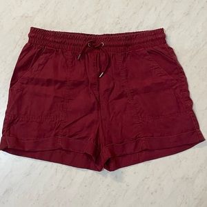 Target universal thread maroon shorts